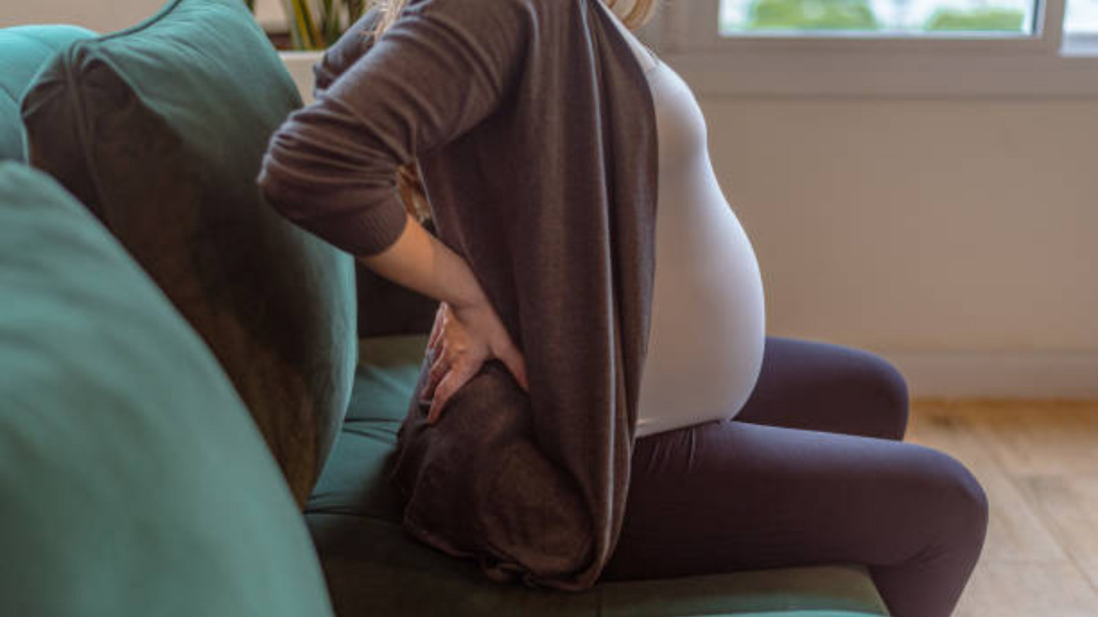 Les douleurs articulaires et musculaires chez la femme enceinte MedCline France